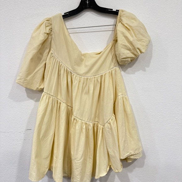 Showpo Harleen Asymmetrical Trim Mini Dress Beige Women’s US Size 2 - Picture 4 of 4